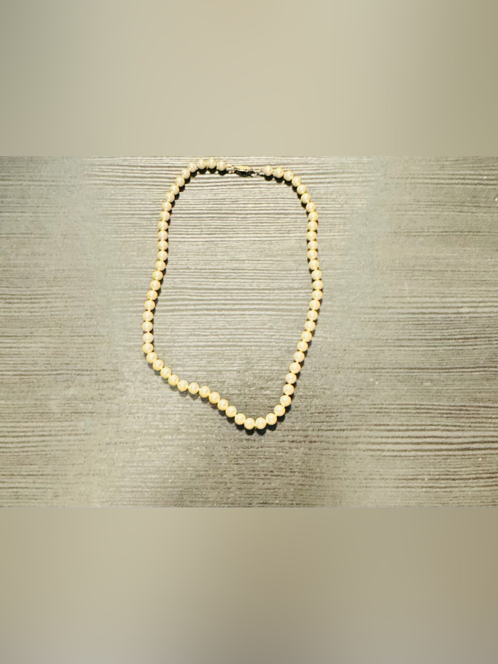 Classic Faux Pearl Necklace - Ivory Pearls